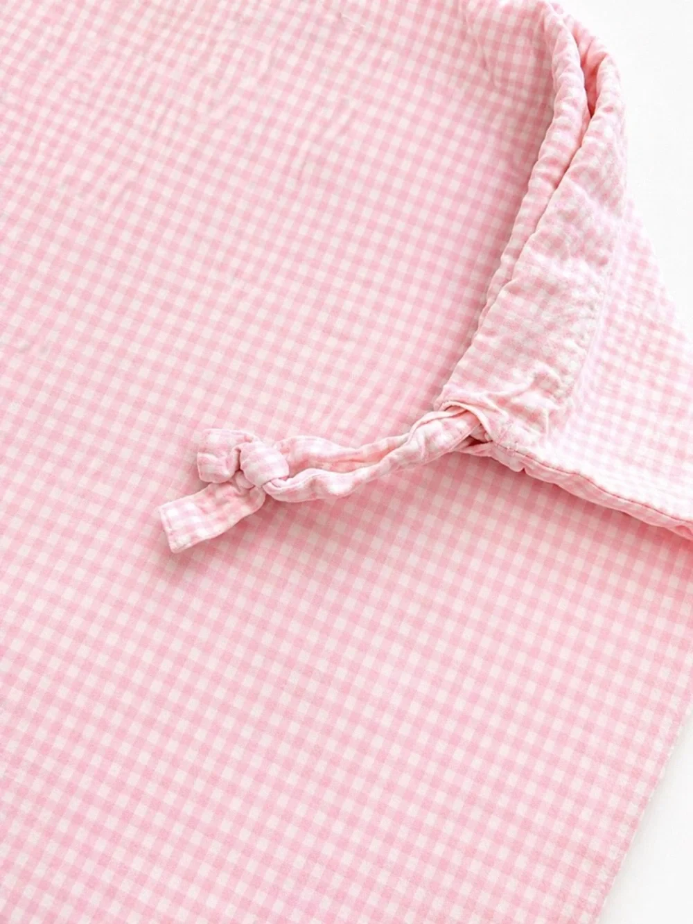 GUC Pottery Barn Kids- Pink White Girls Gingham Hamper Liner